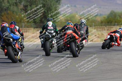 media/Oct-08-2023-CVMA (Sun) [[dbfe88ae3c]]/Race 5 Amateur Supersport Open/